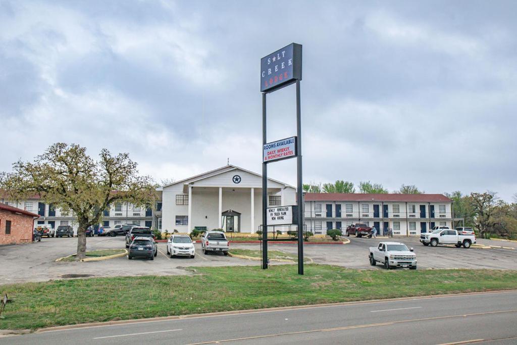 Salt Creek Lodge Graham Экстерьер фото