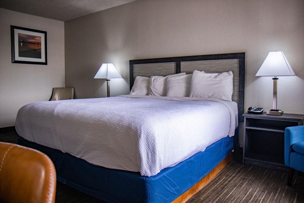 Salt Creek Lodge Graham Экстерьер фото